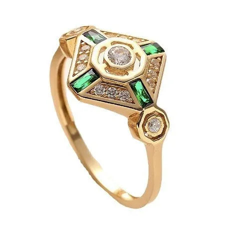 Square cut emerald diamond ring with electroplated finish in lvzuan colour