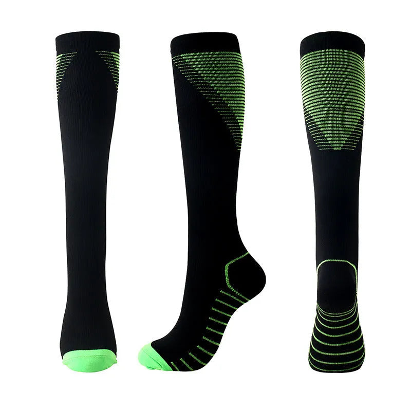 V-shaped compression socks in nylon-rich jacquard knit, middle tube height, six colours, sizes S/M and L/XL