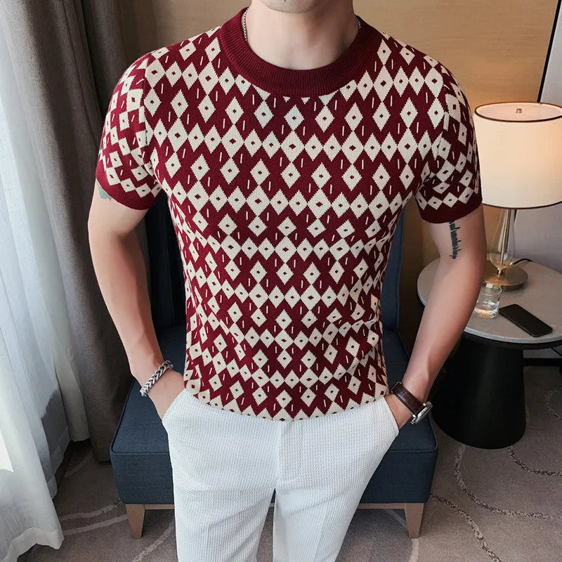 Round neck breathable casual slim Korean style bottoming T-shirt half sleeve sweater in black, front view
