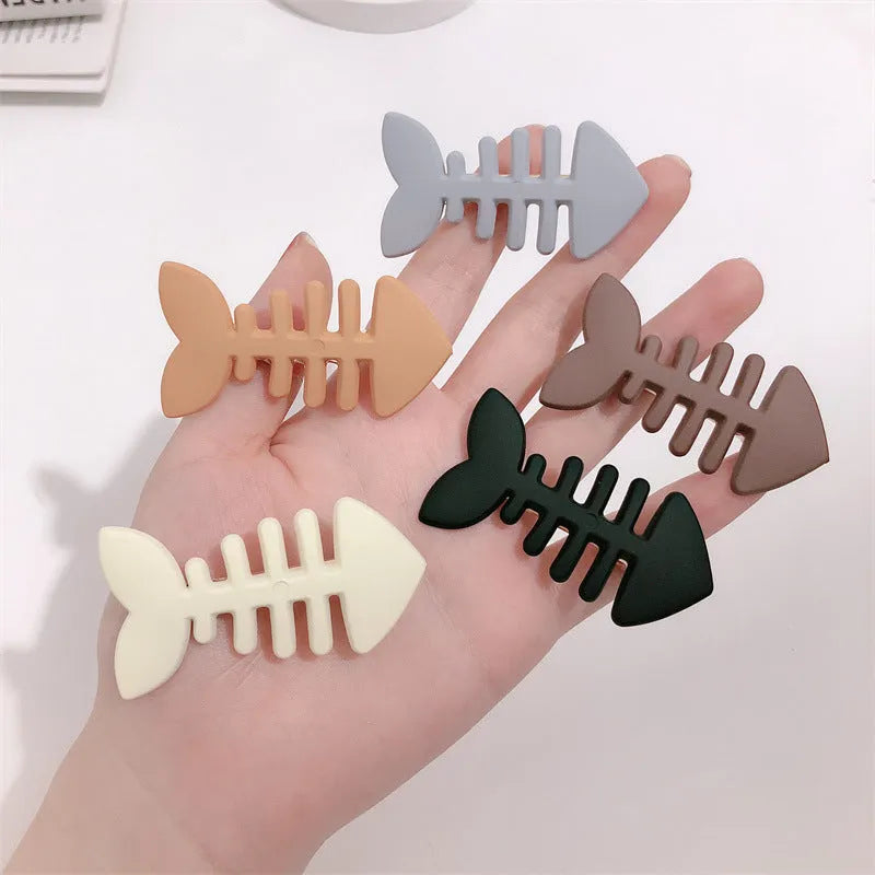 Fishbone pattern barrette hair clip in neutral colour options for side bangs styling