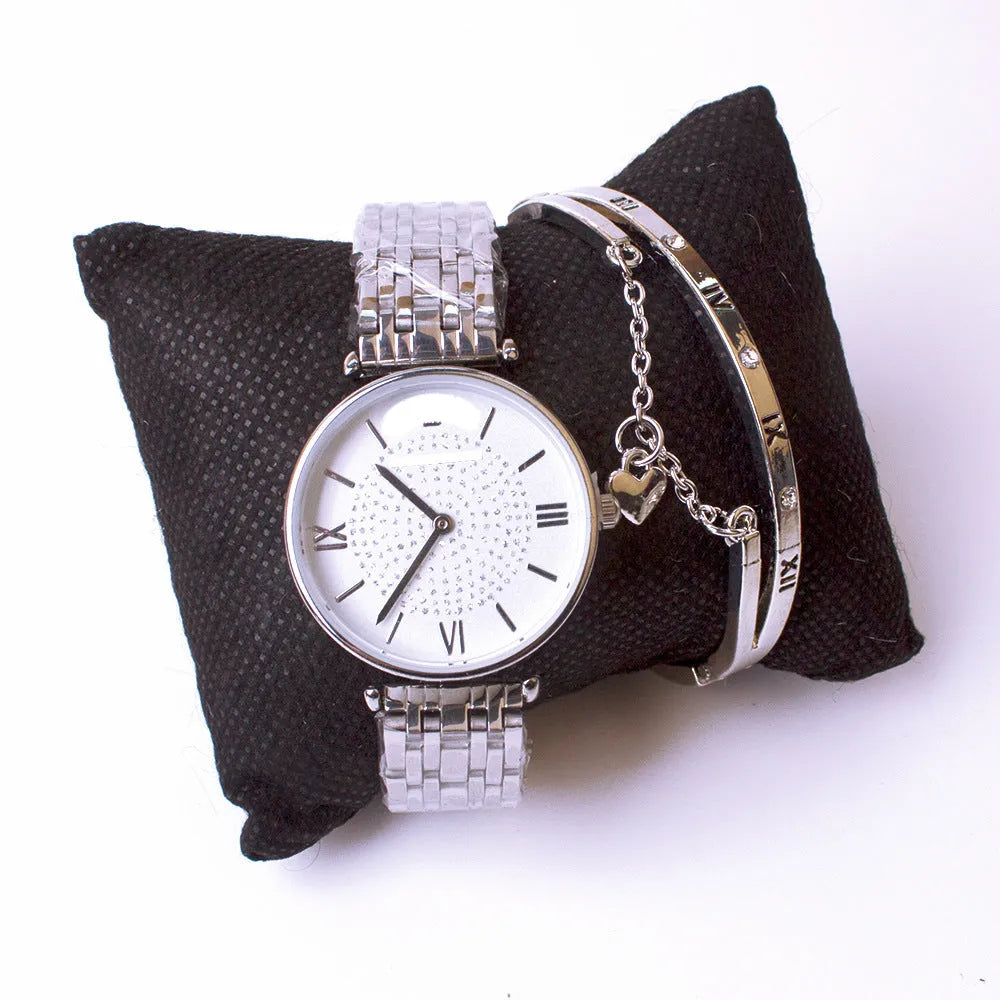 Ladies watch and bracelet set in silver with gypsophila style design