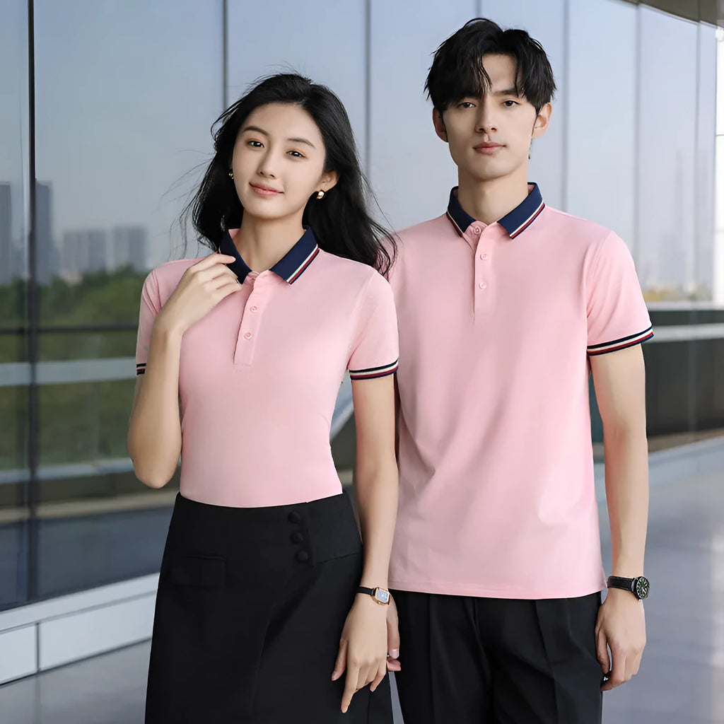 Solid colour summer polo shirt in cotton with short sleeves, loose fit, and slit detail on the side