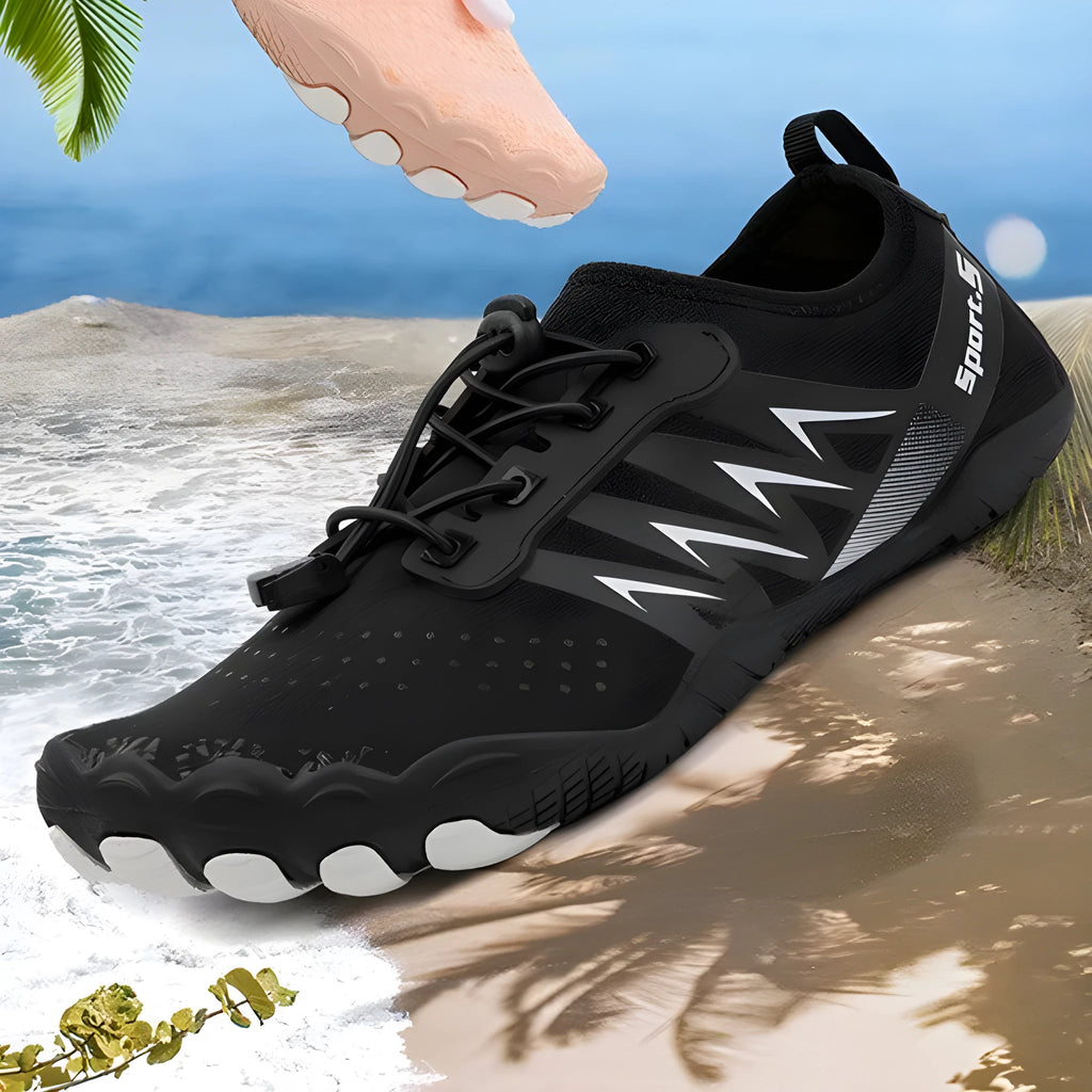 Quick-drying mesh river tracing shoes in apricot colour with low-top design and rubber sole