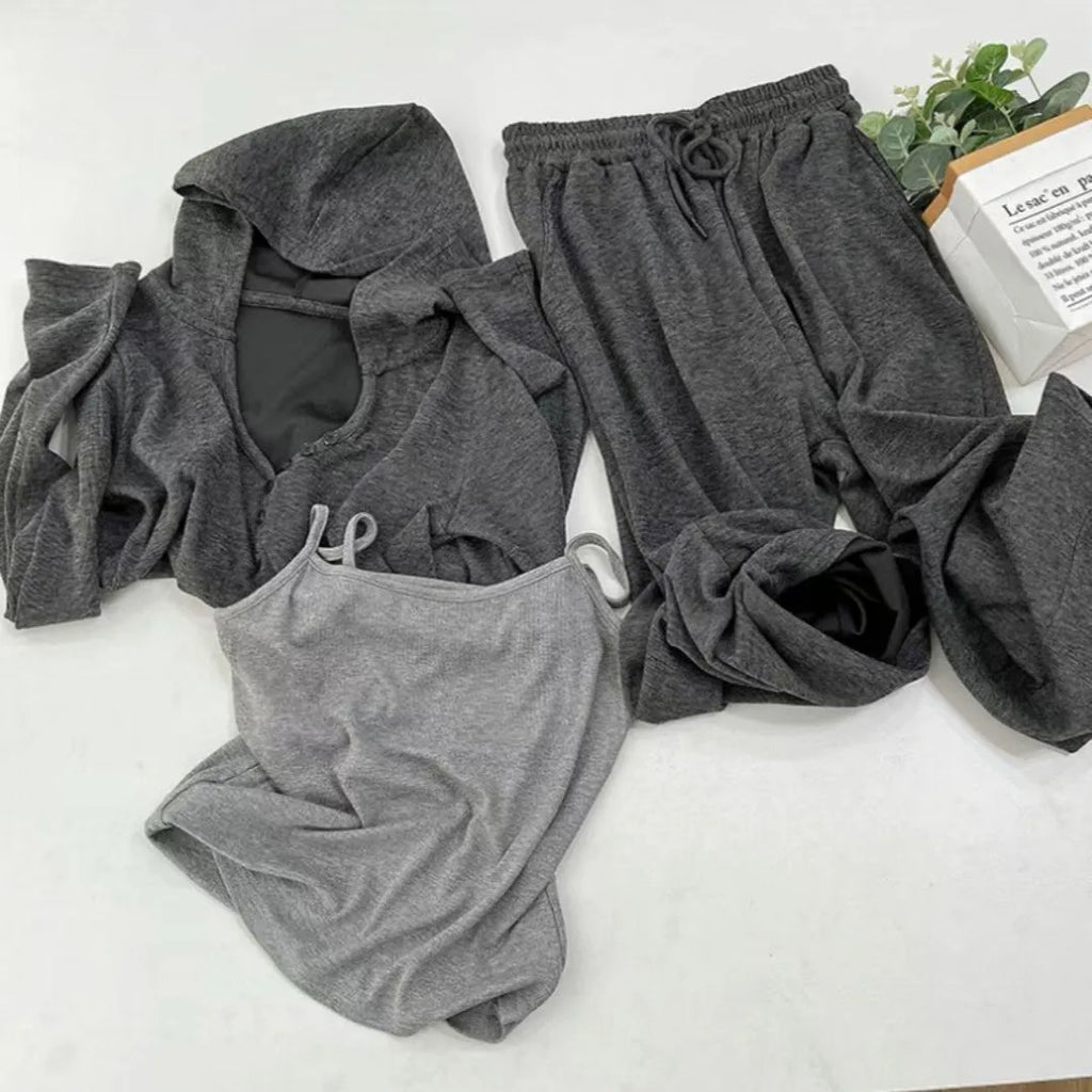 Grey Korean style casual sports suit set with long princess sleeve top, shorts, and matching vest, sizes L to 4XL