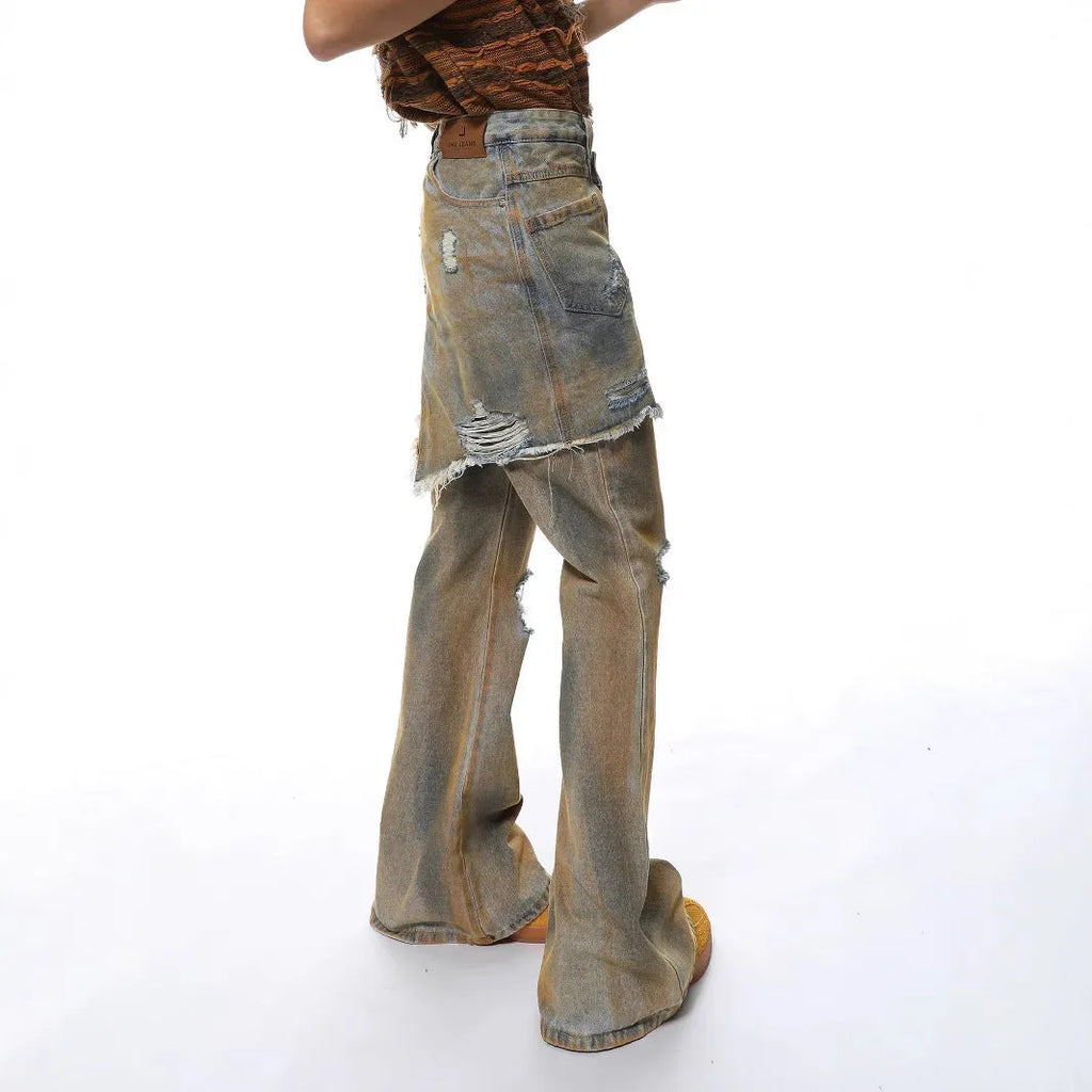 Women's loose bootcut jeans with high waist and street style design in denim fabric