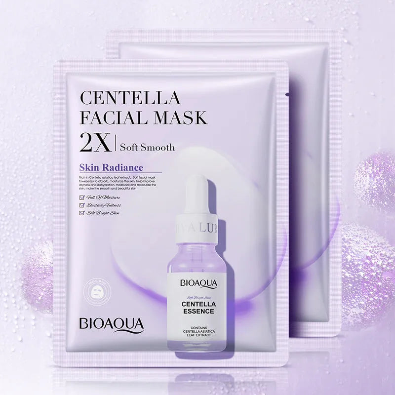 Set of collagen, hyaluronic acid, vitamin C and Centella Asiatica gel face sheet masks in 30g sachets.