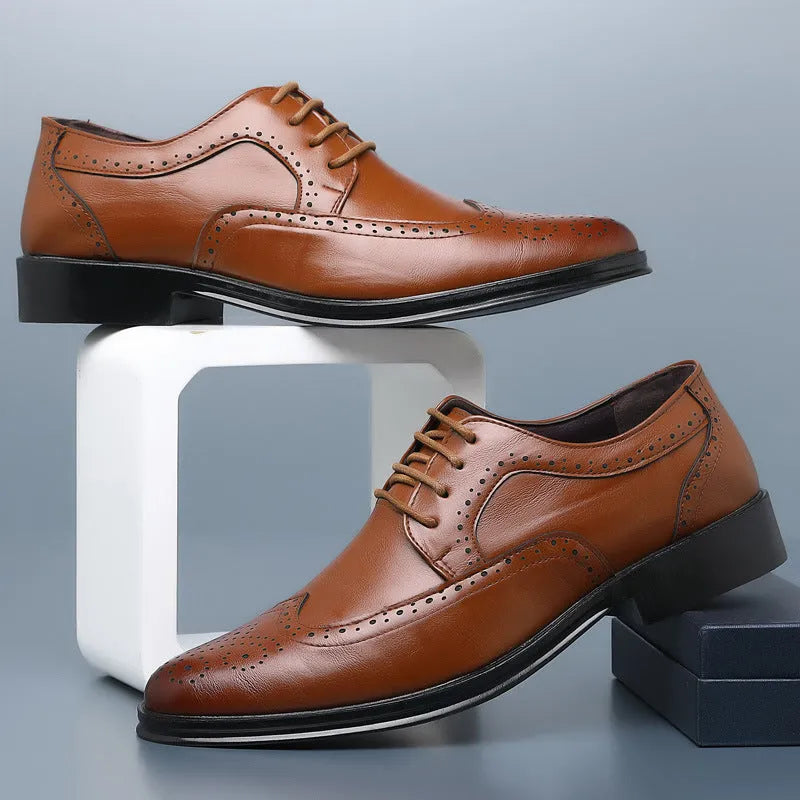 Block carved casual leather shoes for men, low top, first layer cowhide upper, rubber sole, available in multiple colours