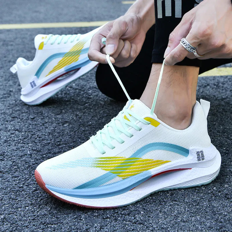 Flyknit low top wedge heel sneakers for men in solid colour