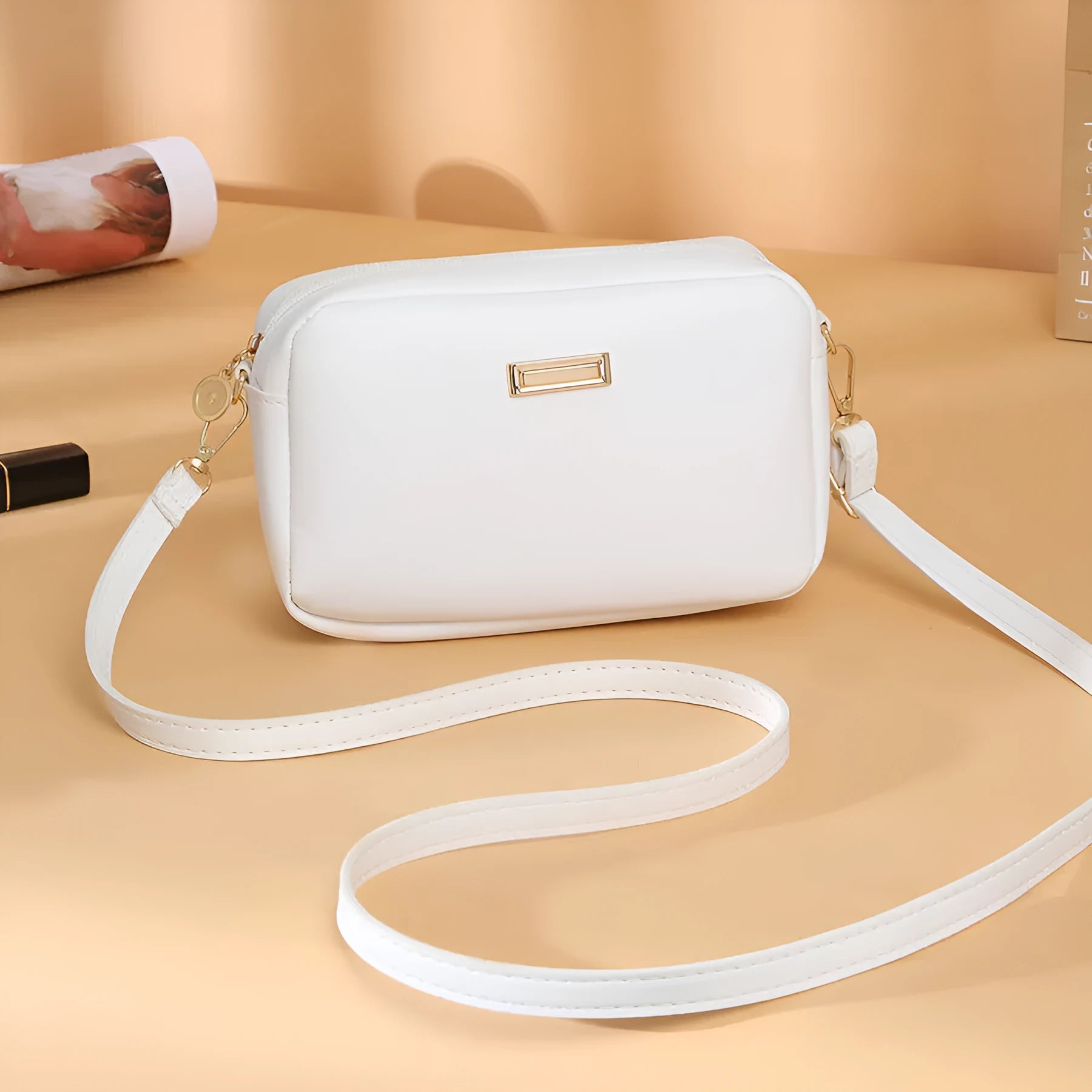 Women's PU leather shoulder bag with three-dimensional pocket in horizontal square shape