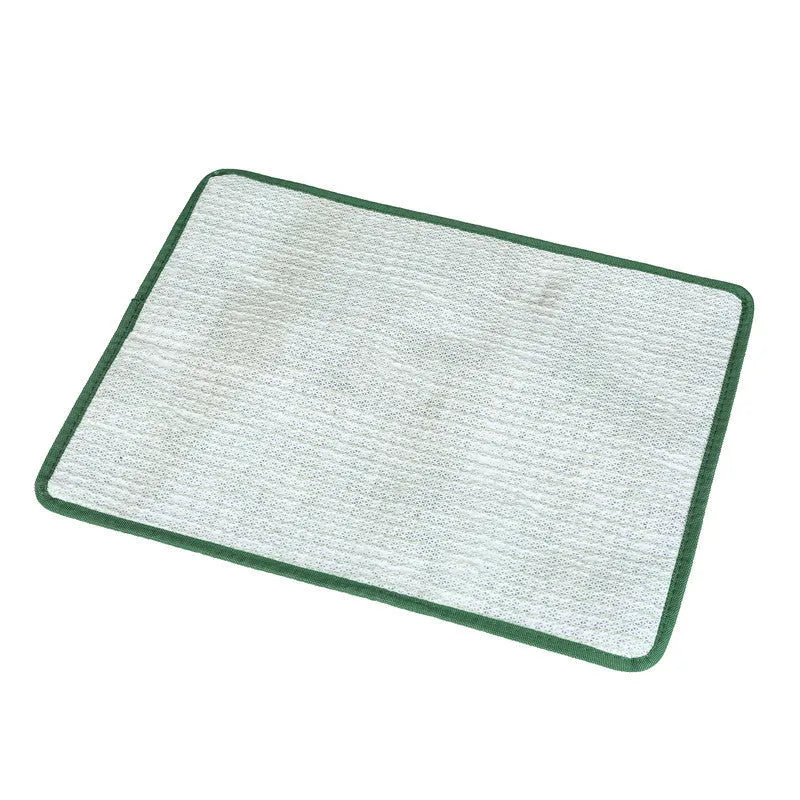 Green dog grass pee pad with realistic lawn appearance for pet toilet training