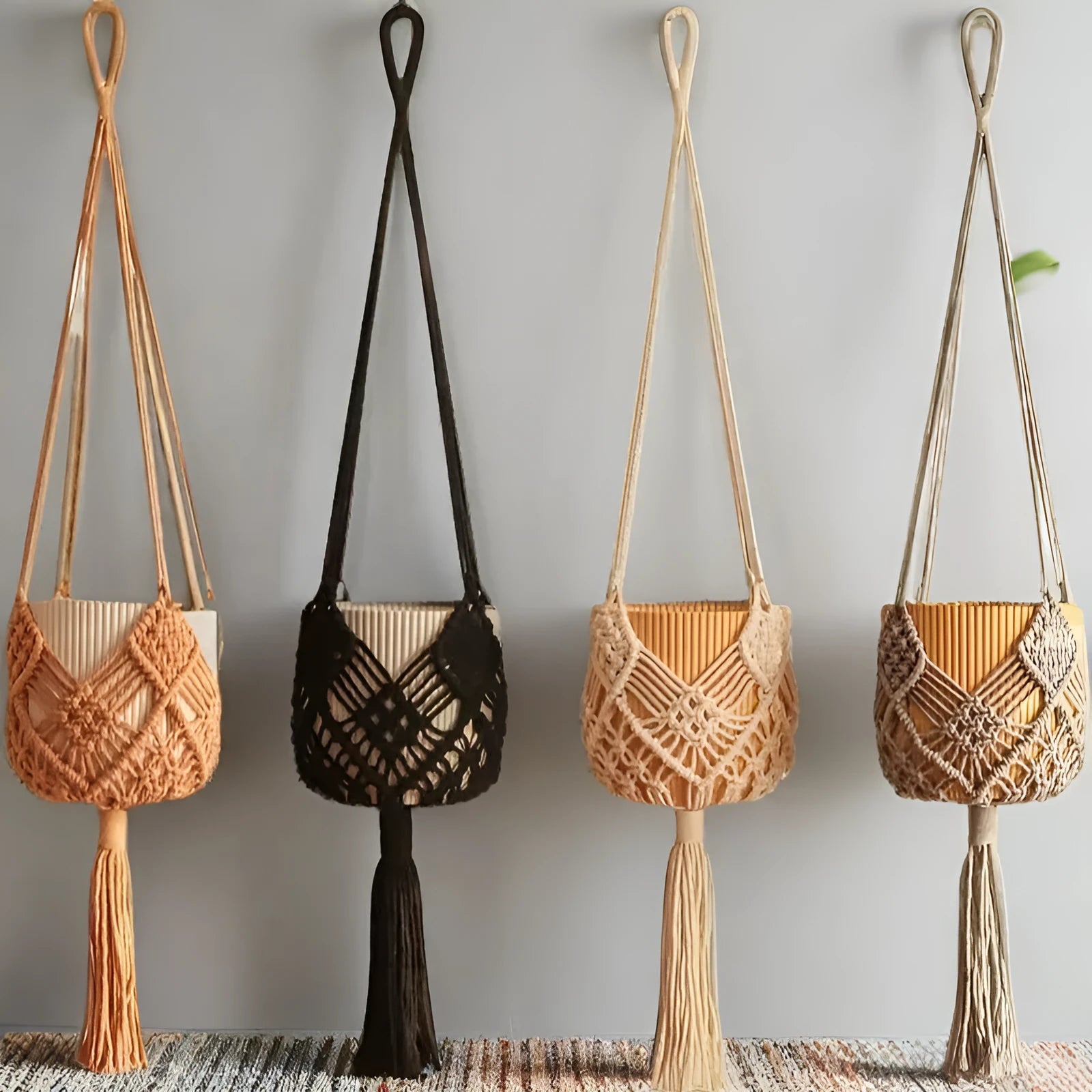 Hand-woven polyester cotton flower pot sleeve in minimalist design with net pocket extension cord