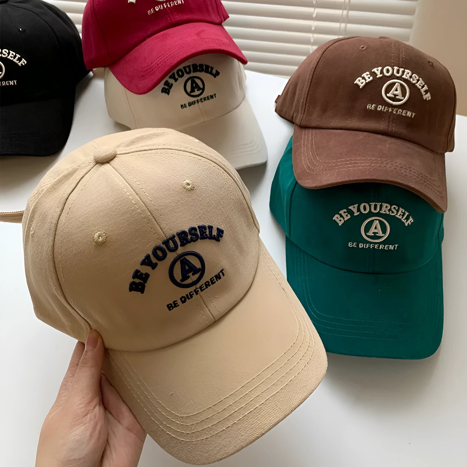 Cotton baseball cap for women embroidered couple face adjustable head circumference sun protection quick drying breathable drop resistant