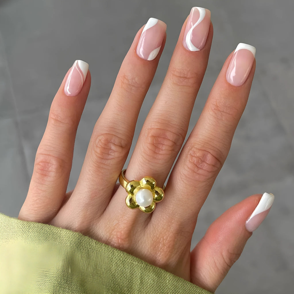 French simplicity short white nail stickers with plaid pattern, 24 pieces, glue type and bare strip options