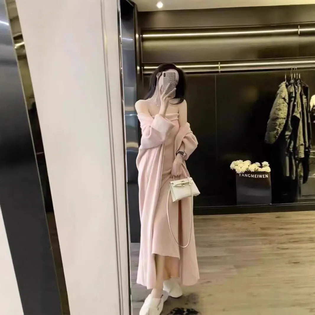 Women's grey knitted long dress and cardigan coat suit set with textured flocking detailing on the fabric