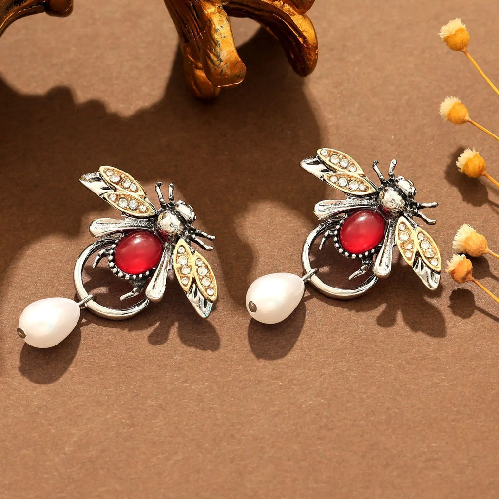 Retro bee drop earrings in alloy with regular chain, shown in gold or antique white K for women