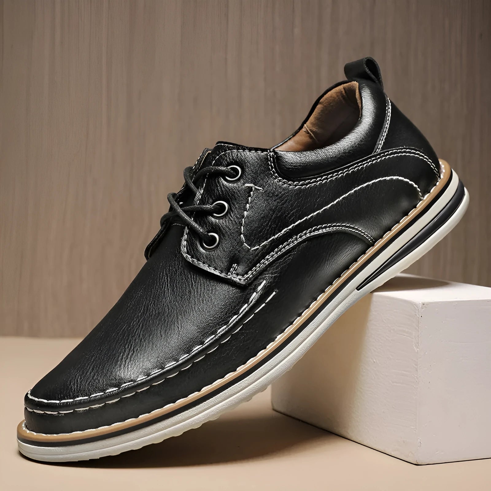 Men's genuine leather casual shoes in black with round toe and lace-up design on rubber sole