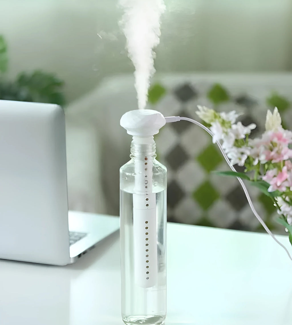 USB mini ultrasonic humidifier in white with cool mist and LED lamp, 54x220mm