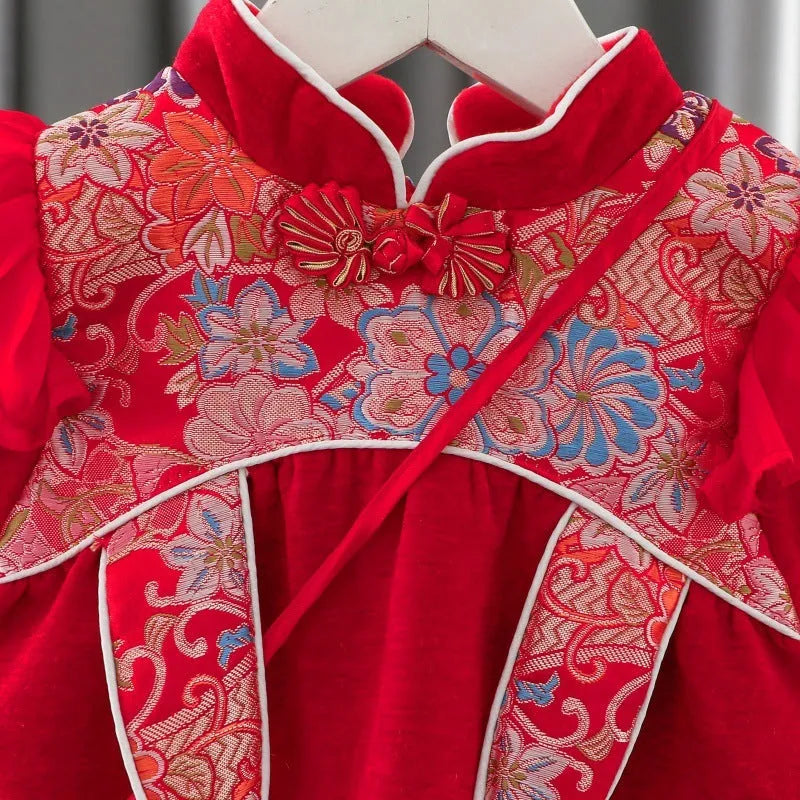 Red winter velvet padded dress for girls with Chinese knot detail, cotton fabric, long sleeves, height 80-120cm