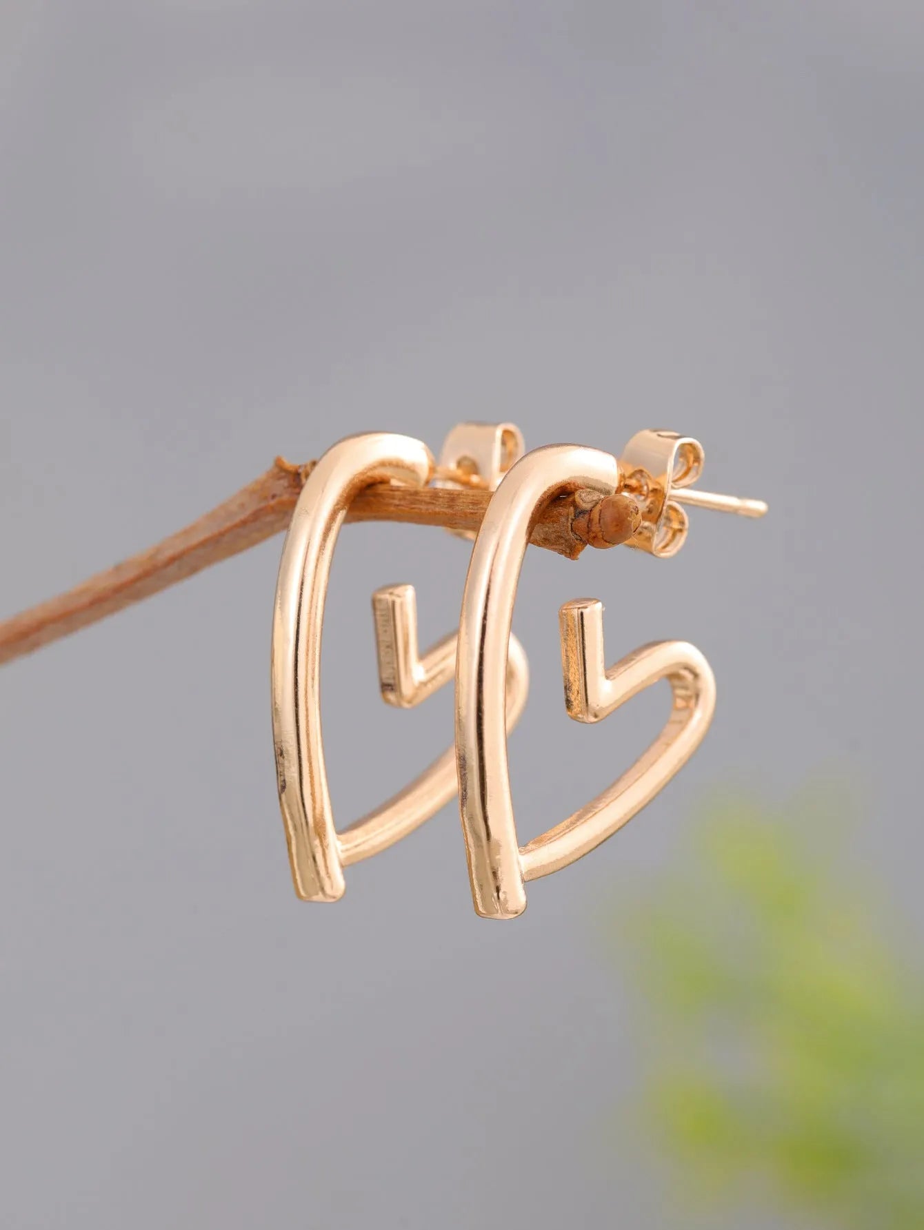 Golden love earrings for women simple cold style drop earrings minimalist alloy jewellery