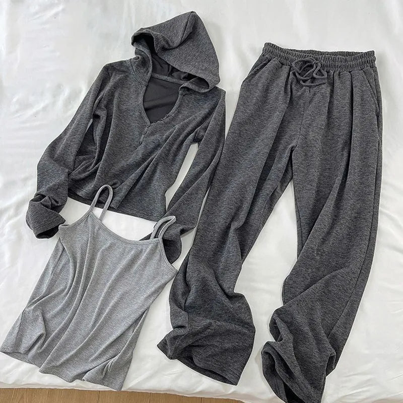 Grey Korean style casual sports suit set with long princess sleeve top, shorts, and matching vest, sizes L to 4XL