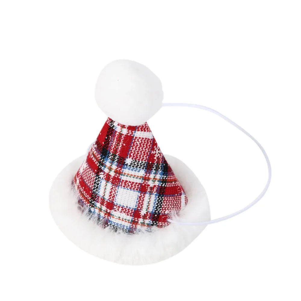 Red plaid Christmas triangle pet towel with embossed pattern, measuring 60x45cm, tied around a dog's neck.