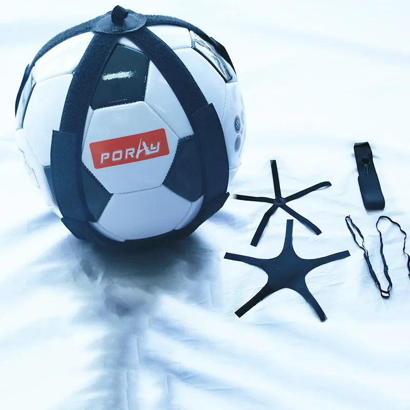 Black football juggling belt with rotating mechanism and 2-metre training cord