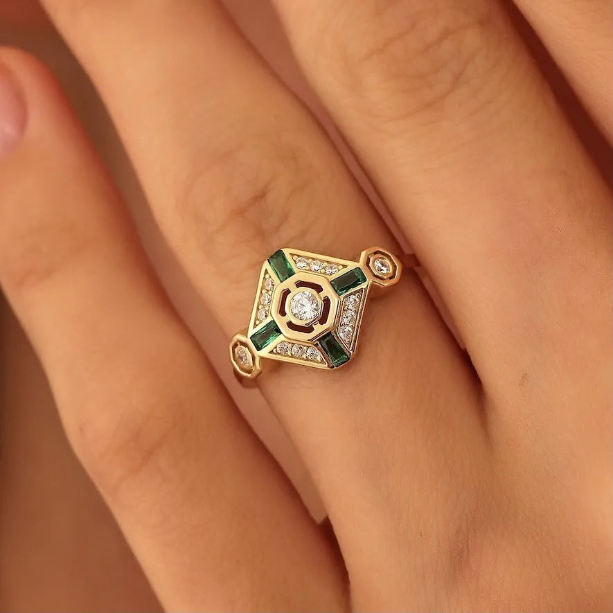 Square cut emerald diamond ring with electroplated finish in lvzuan colour