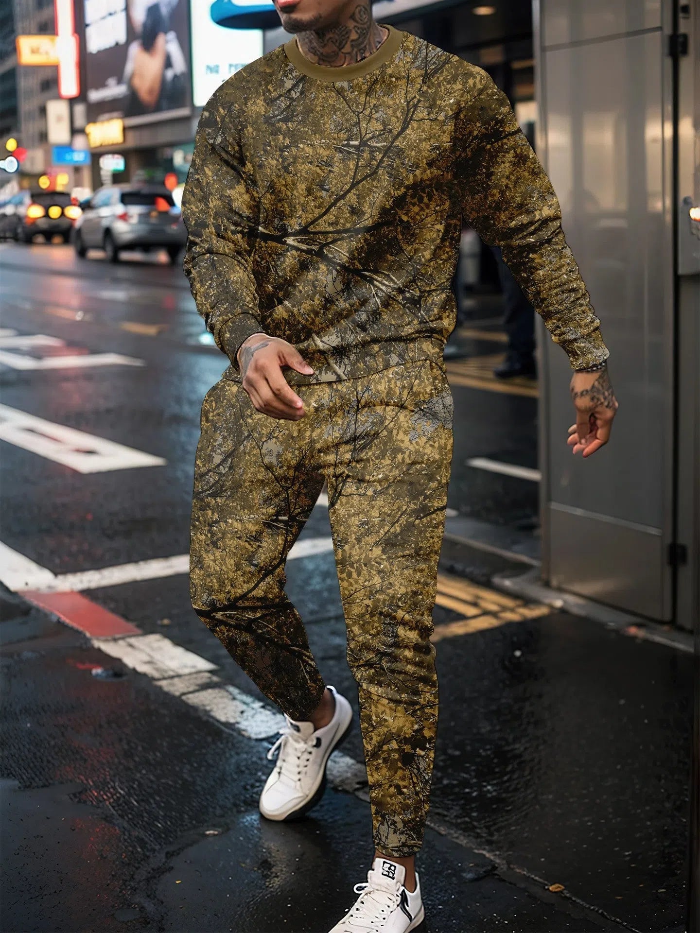 Jungle camouflage round neck sweater and long sleeve two-piece sportswear set with trousers