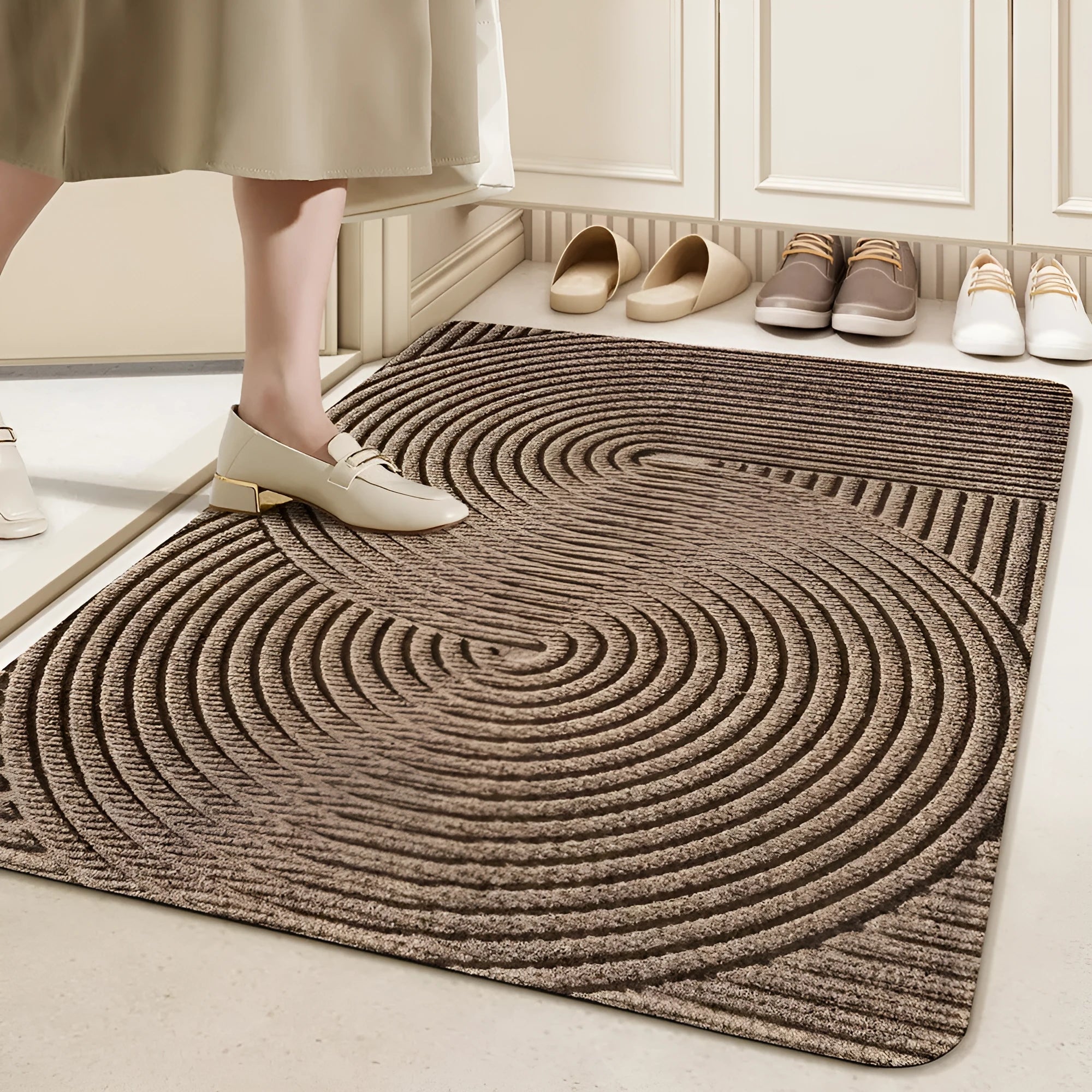 Alien-shaped silk ring entrance doormat with cartoon anime pattern in blue colour