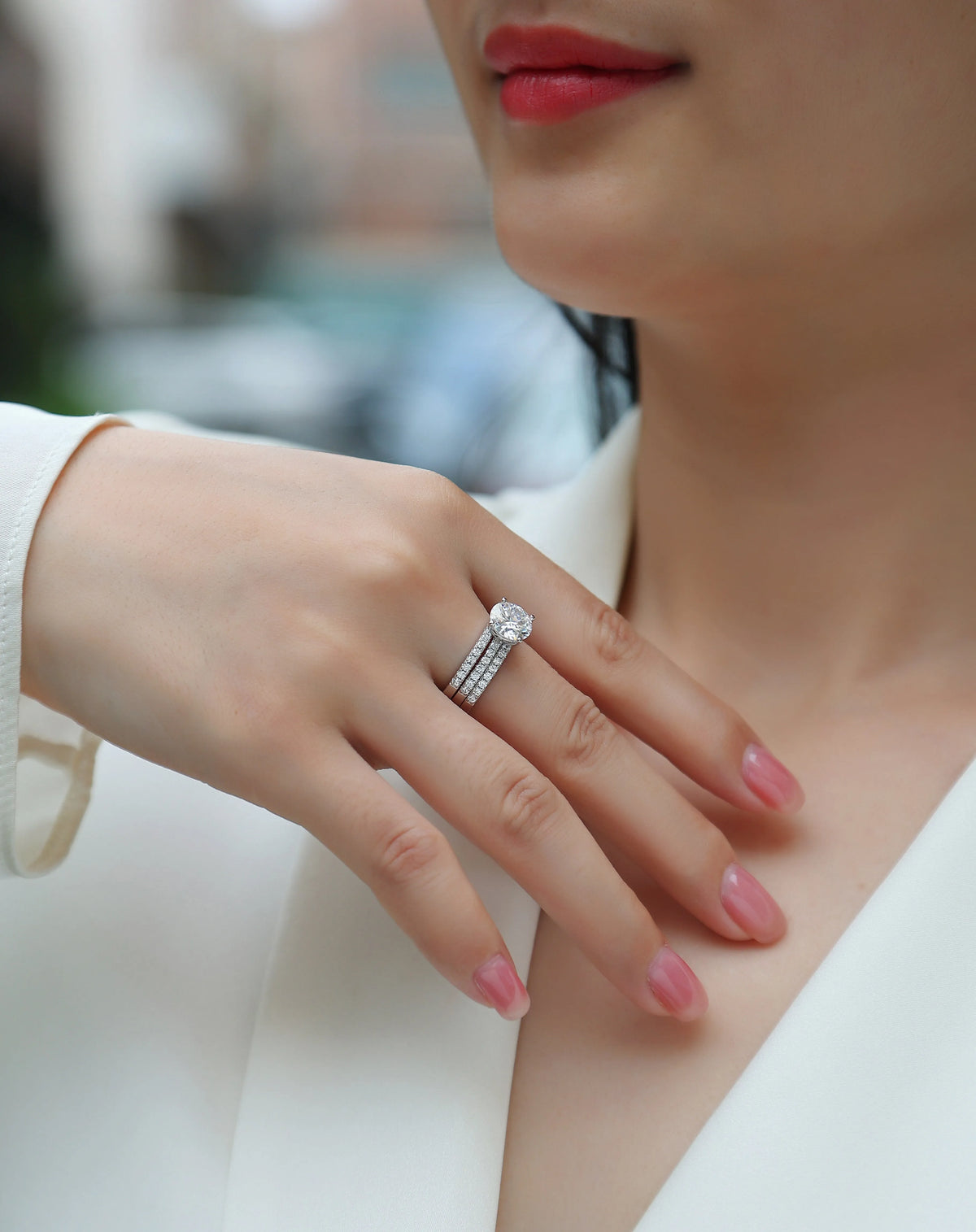 2-carat moissanite ring set in S925 silver with platinum plating, GRA certificate and gift box, sizes 5 to 9