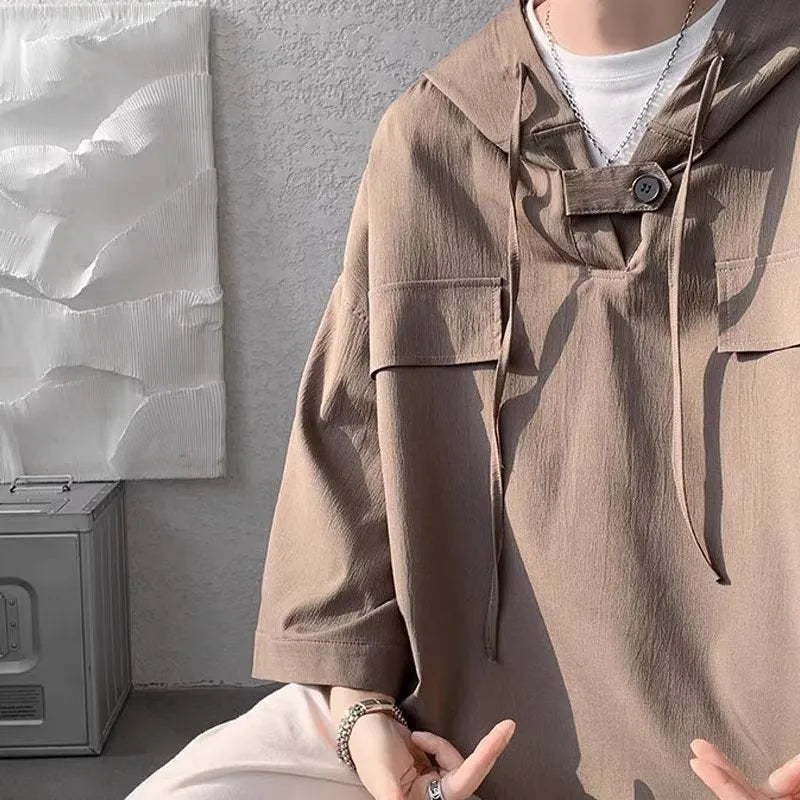 Men's loose fit hooded short sleeve t-shirt in polyester fabric for summer wear