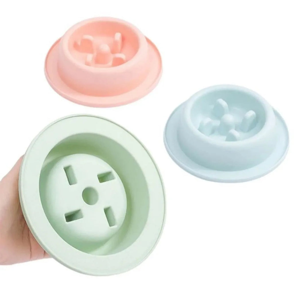 PP slow feeder pet bowl with raised partitions in blue colour showing non-slide base mats