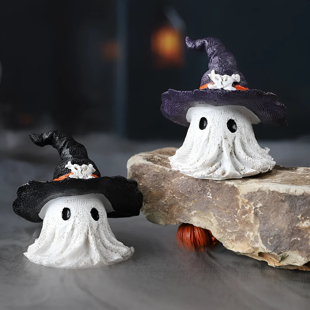 Resin Halloween wizard hat ornament in black or purple colour.