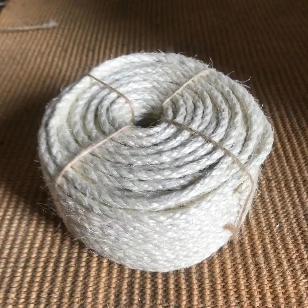 Natural sisal hemp rope for cat scratching poles in Bleach White colour, 30 m length