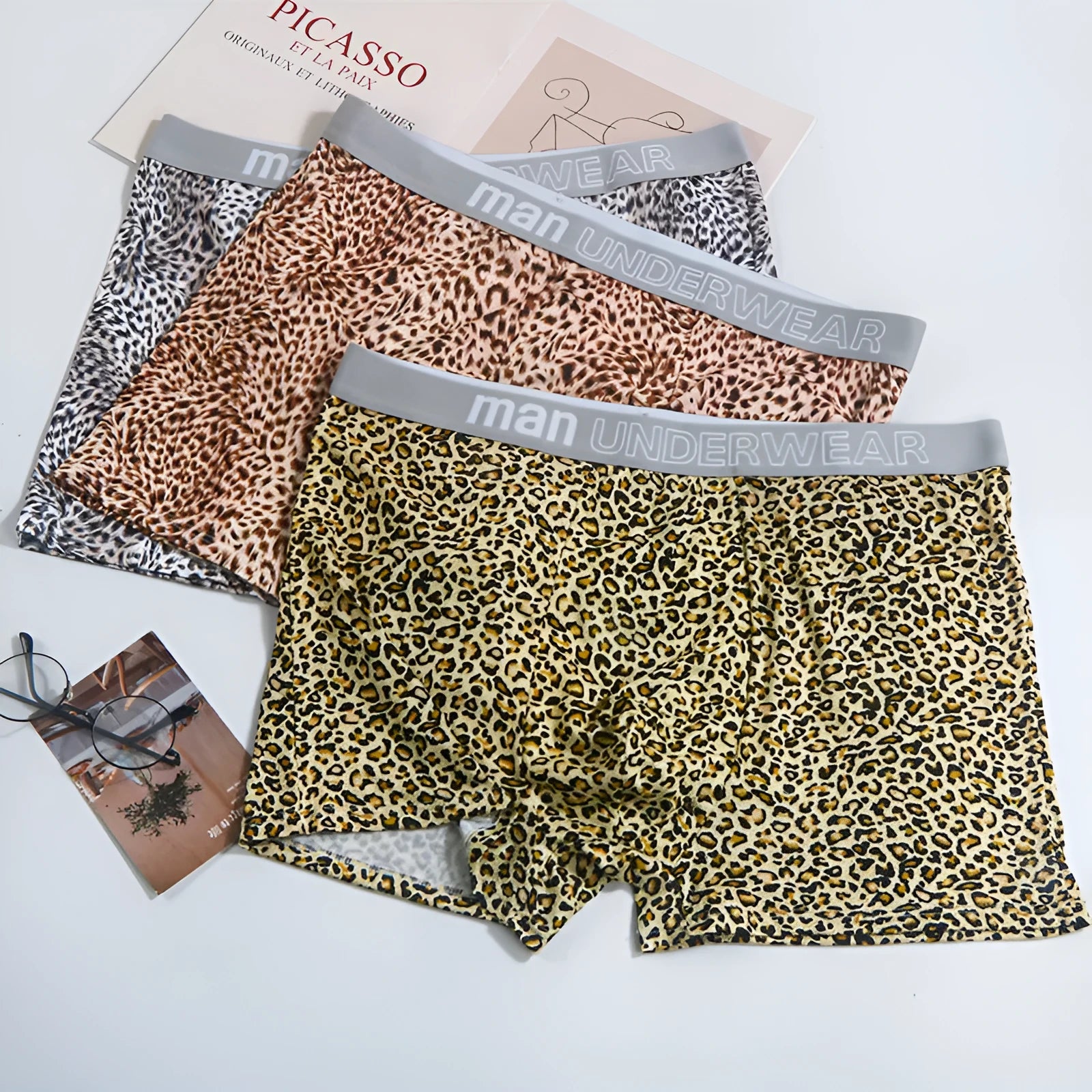 Men's leopard print boxer shorts in loose fit mid waist design