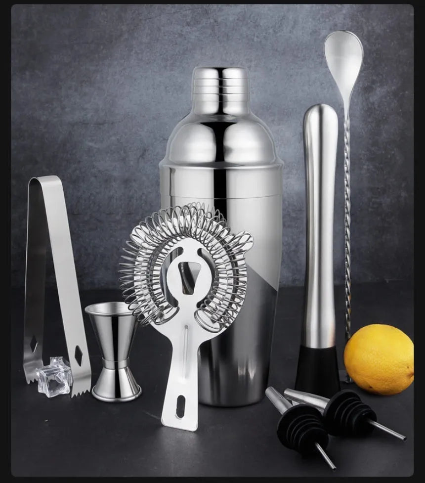 23-piece stainless steel cocktail set with European-style acrylic bar tools for home use