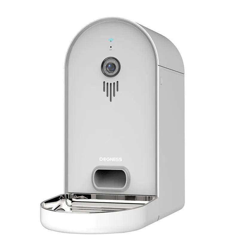 Automatic pet feeder with remote monitoring in Barbie pink and ivory white colours