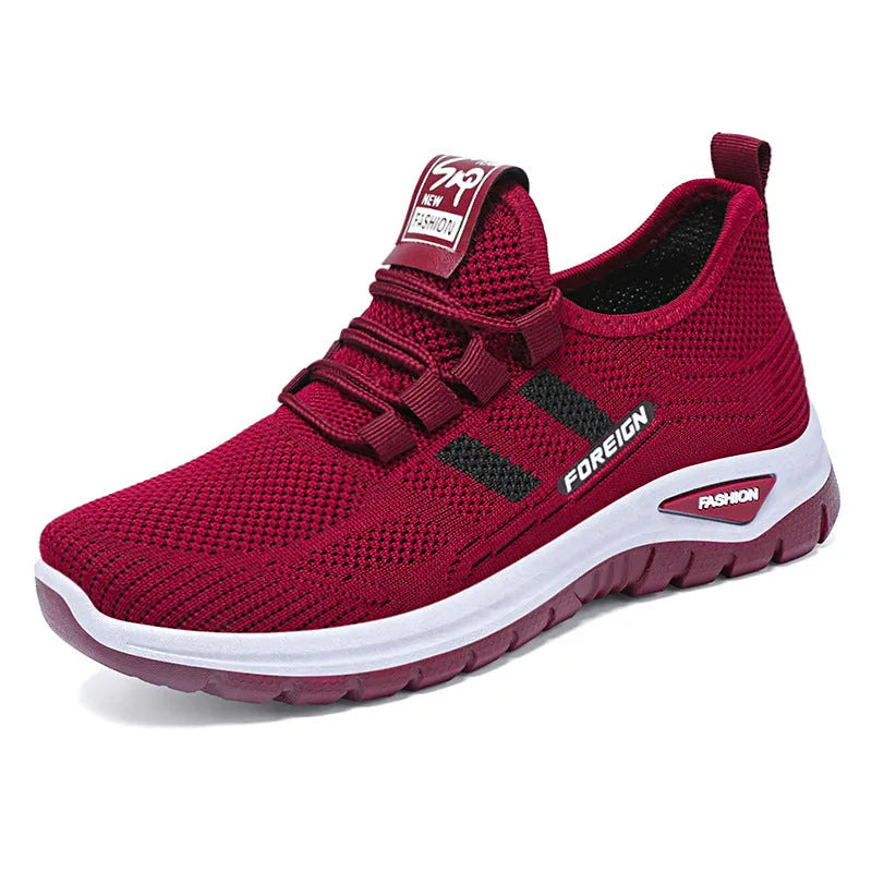Low-top casual shoes with breathable mesh surface in four colour options