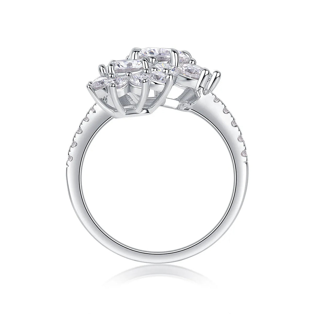 Petal Morning Dew 1-carat moissanite wedding ring set with S925 silver platinum-plated band on white background