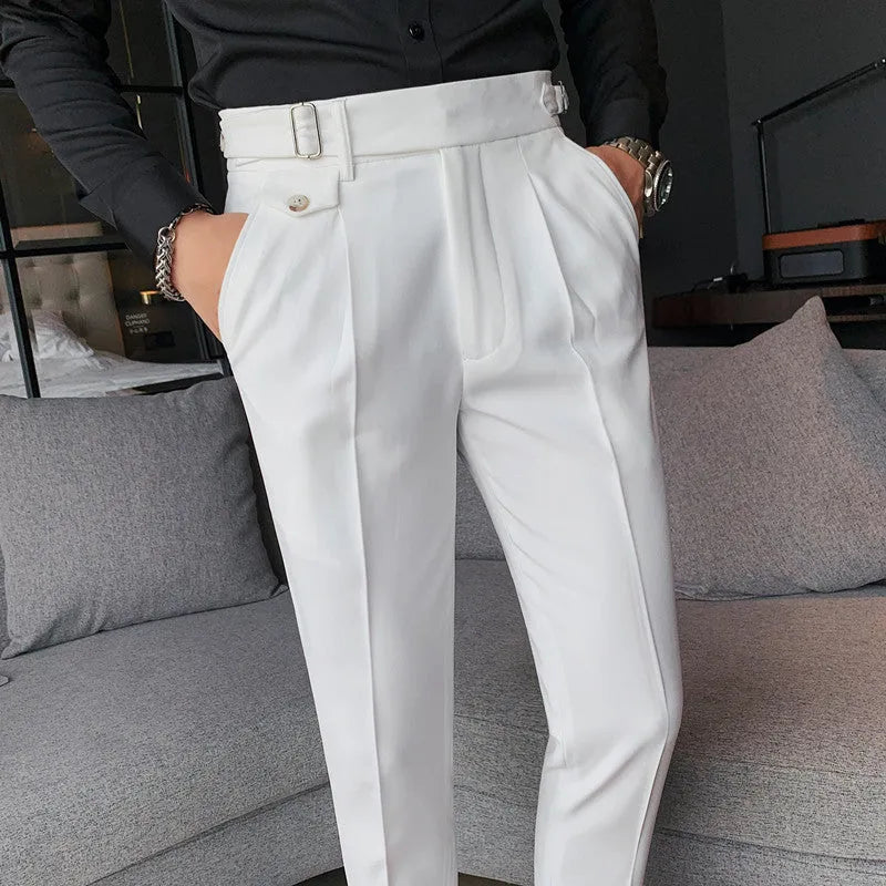 Straight-leg casual trousers in solid colours with waist size options