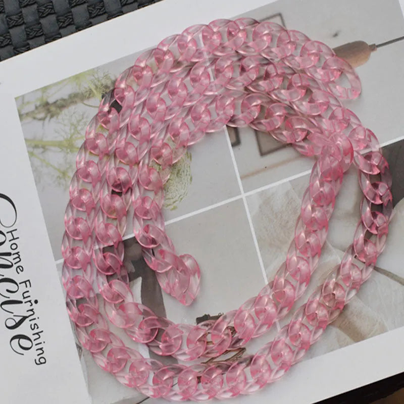Acrylic bag chain shoulder strap in black, broken ring measuring 20cm x 30cm, plastic material
