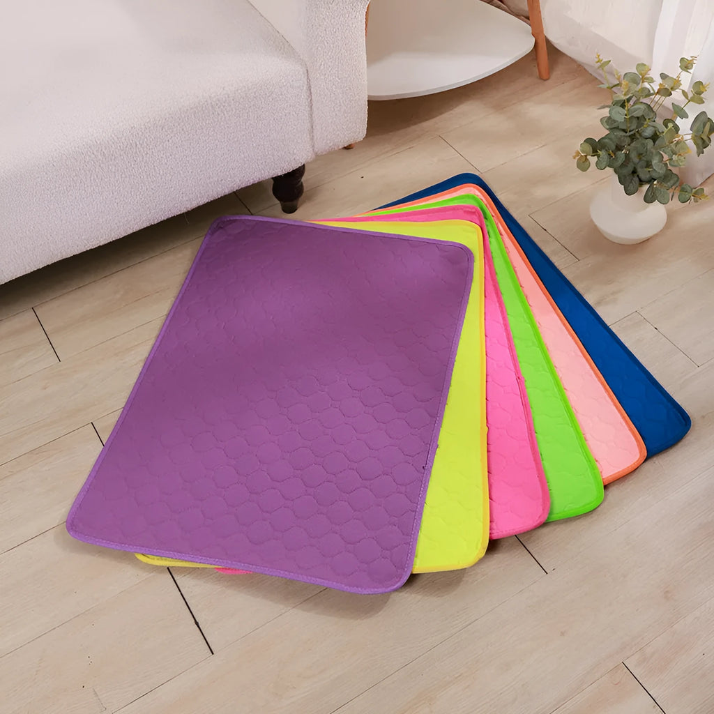 Washable non-slip dog urinal pad in purple made from bird eye cloth with water-repellent layer, size L 70x50 cm