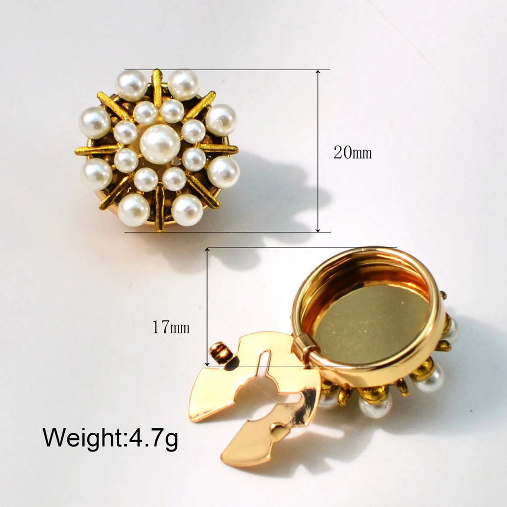 Flower-shaped cufflink brooch with pearl and rhinestone detail on electroplated metal, unisex Korean style, single brooch