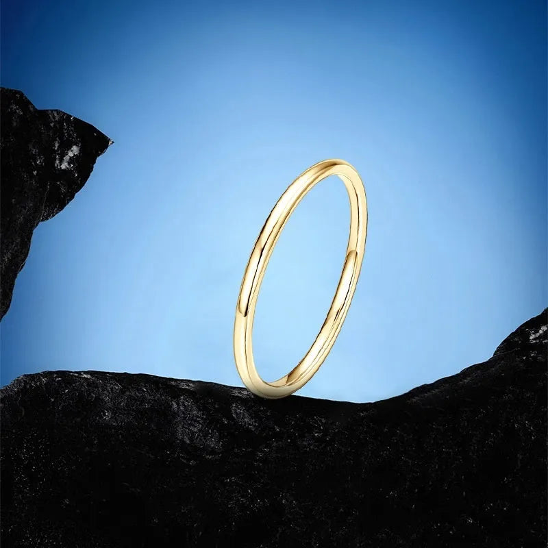 Simple geometric bracelet-style ring in S925 sterling silver on a size chart showing US sizes 4 to 10.