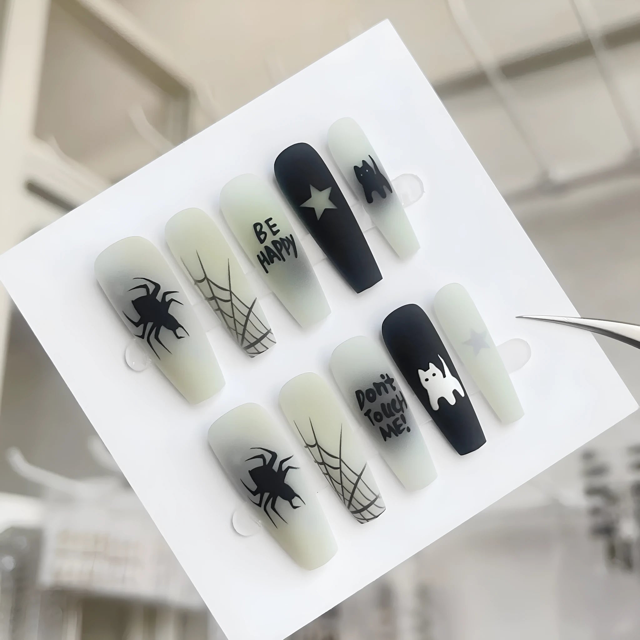 Cartoon ancient style nail stickers 40 pieces with glossy seal layer for ladies retro nail art