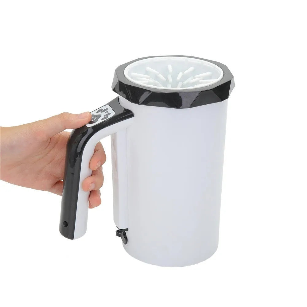 Automatic USB rechargeable dog foot washing cup with silicone scrubbers in white and blue colour.