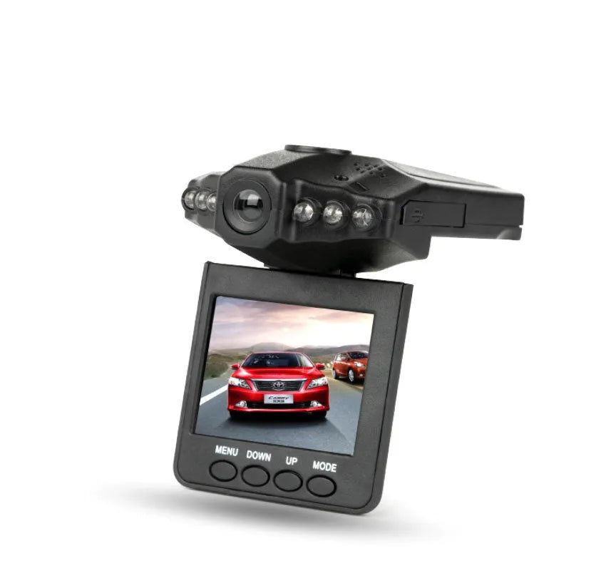 Black HD driving recorder with 120° angle, 3 million pixels, windshield mount, bracket, and car charger.