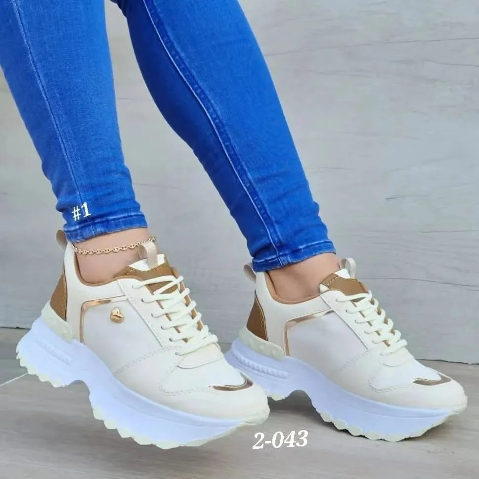 Women's fashion heel lifted sneakers in solid colour with artificial PU upper and rubber sole