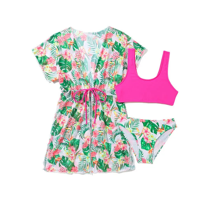 Girls' floral print two-piece swimsuit for swimming in sizes 130cm to 160cm.