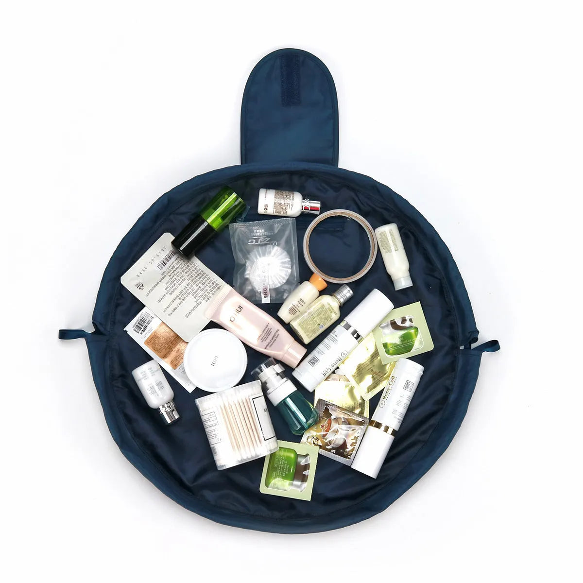 Large capacity waterproof polyester drawstring makeup bag in Korean style, available in multiple colours for travel and home storage